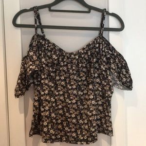 Cold shoulder top